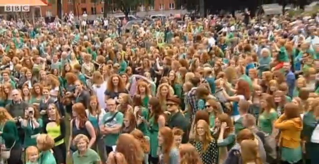 Red Head Festival, crowd shot