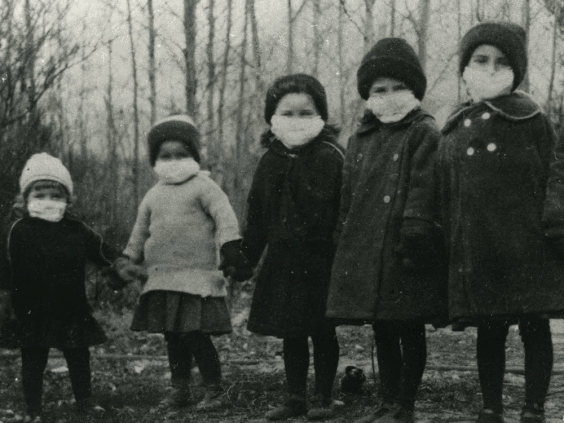 Canadian Children 1918, CANMORE MUSEUM